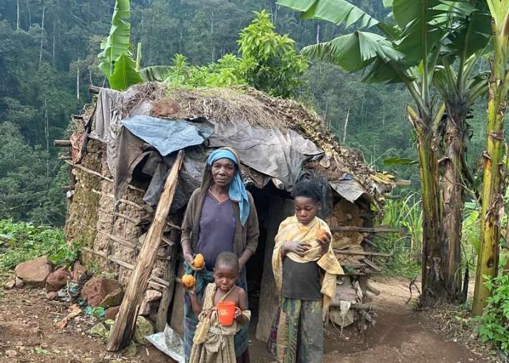 Uganda Volunteer Program: Supporting Batwa Community Healthcare